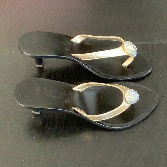 Miss Trish of Capri “Iridescence” gemstone sandal - Picture 3 of 5